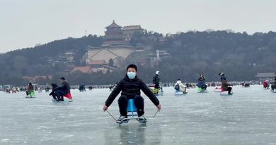 快乐长大 编导：侯海涛