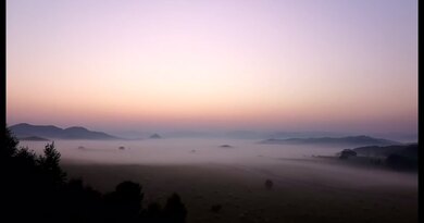 乌兰布统大草原的星空、云海、日出　编导：郭昕炜