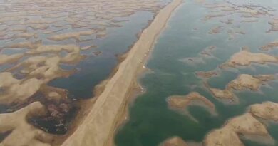 库布其沙漠之千岛湖 编导：郭昕炜