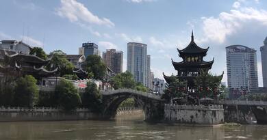 贵阳一日游 编导：卢颖