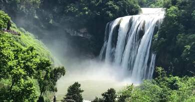 贵州黄果树三大瀑布 编导：卢颖