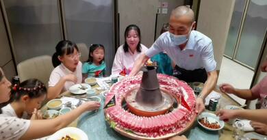 庆中秋 齐相聚 编导：郭昕炜