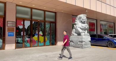 长安商场 编导：侯海涛