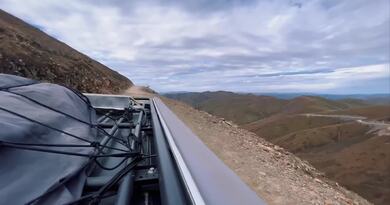 开着改装面包车，勇闯深山老路，中国顶级自驾路线果然名不虚传